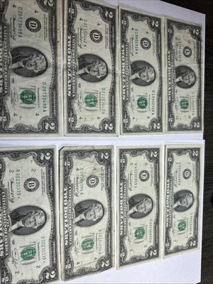 1976 $2 Bills Bulk Lot $16 Face Value. 8 Bills. Good Paper Quality Circulated - Image 1 of 4