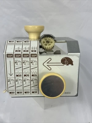 Brother/KnitKing Transfer Carriage KA-8300 For Standard Gauge Knitting Machines - Image 1 of 4