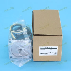 One New Oriental Motor 3IK15GN-C In Box DHL SHIP - Picture 1 of 6