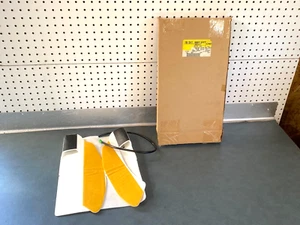 GM OEM NOS 88894997 Driver Seat Back Heater 2001-2005 Pontiac Aztek - Picture 1 of 6