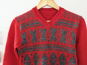 Vintage red and grey jumper, pattern size 8-10 - Picture 1 of 5