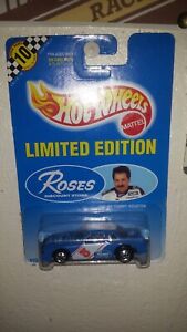 DIECAST NASCAR HOT WHEELS TOMMY HOUSTON ROSES LIMITED EDITION