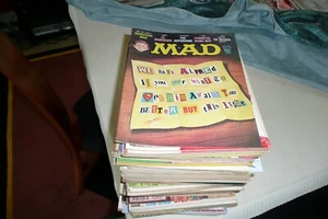 rare : lot de 78 numéros de "MAD MAGAZINE" anciens en parfait état - Photo 1/4