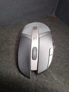 Logitech G602 Lag-Free Wireless Gaming Mouse – 11 Programmable Buttons, Upto 250 - Bild 1 von 6