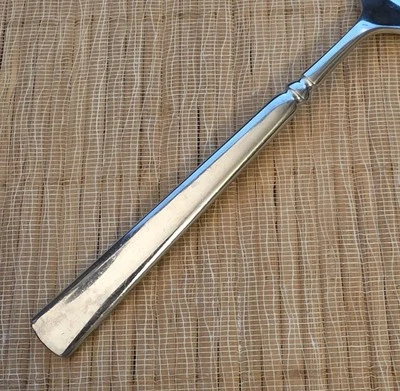 Oneida EASTON  Heirloom Cube Glossy 18/10 Stainless Steel Forks - Choice! - Image 1 of 4