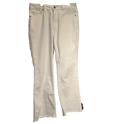 Pantalones de mezclilla blancos Habitual NY para mujer 8-29 piernas acampanadas cortados 5 bolsillos Foto 1 de 4