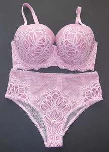 Victorias Secret Dream Angels Lined Demi Bra & Mid-rise Cheeky Panty Set NEW - Picture 1 of 8