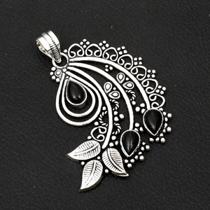 Black Onyx Gemstone Ethnic Handmade Leaf Pendant Jewelry For Women 2.4" AP-53874 - Picture 1 of 1