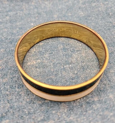 Brazalete Brazalete Kate Spade New York “Take a Chance” Negro Blanco Rayas Tono Dorado Foto 1 de 4