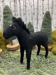 Needle Felted Horse, Black Wool Foal, Cute Filly Colt Figure, Farmhouse Decor - Picture 1 of 11