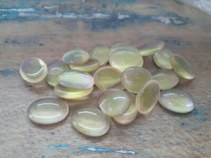 ♡Nr.C99- 10 St. alte Glascabochons zweifarbig rosa gelb 18 x 13 mm Neugablonz♡ - Picture 1 of 2