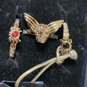 SET OF 3 NIB NWT Swarovski Skull Wing Spider Rings Size 55 , 7, M - Picture 1 of 4