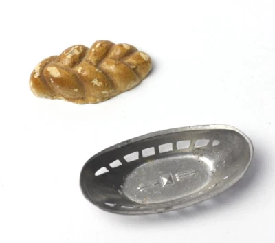 Antigua canasta de pan de metal suave Gerlach para casa de muñecas alemana miniatura 1:12 Foto 1 de 4