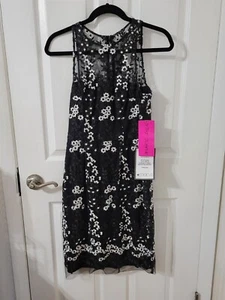Betsey Johnson bestickt Mesh Illusion Kleid Gr. 2 schwarz weiß Blumen gefüttert Neu mit Etikett - Bild 1 von 11