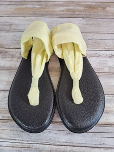 Sanuk Womens Yoga Sling 2 Sandals Flip Flops Size 7 Butter Yellow - Picture 1 of 13