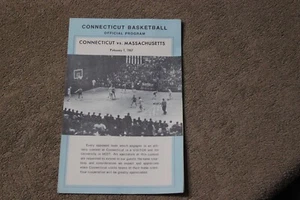 1967 (Feb. 1) UConn v UMass 4-page college basketball program - Picture 1 of 3
