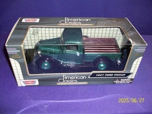 Camioneta Ford Motormax American Classics 1937 1/24 verde y negra nueva en caja - Imagen 1 de 1