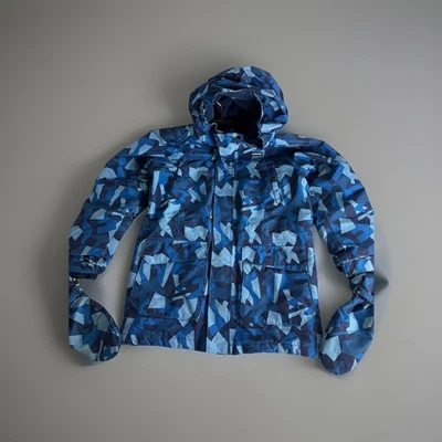 Lands End Boys Hooded Squall Blue Camoflage Insulated Jacket (10-12) gloves - Image 1 of 4