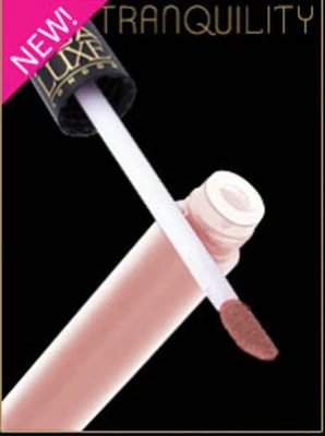 MUA MAKE UP ACADEMY MUA Velvet Lip Lacquer Luxe Matte Lips Velvetine Lipgloss Kooky Funk Red Pink