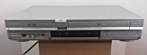 Sony RDR-VX530 DVD- und VHS-Kombiplayer - Einschalten - Gebraucht (Fernbedienung nicht enthalten) - Bild 1 von 8