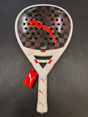 Padel 球拍 Puma 太阳能攻击垫 pwr — 第 1/4 张图片
