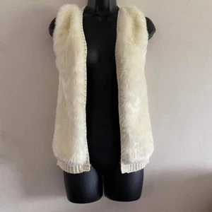 Girls Max Studio Kids Vest Ivory Size 12 - Picture 1 of 3