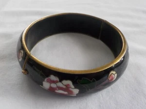 Pulsera de Colección Cloisone Bisagras Negro Loto Floral Rojo Blanco 5/8" Ancho 64.9 gm - Imagen 1 de 8