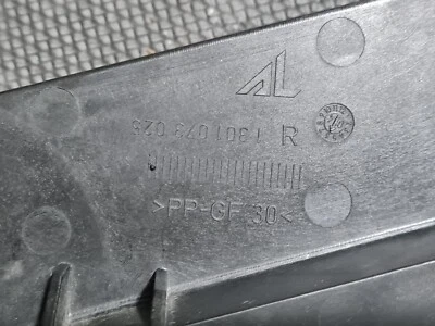 BMW X3 2004-2010 SOPORTE FARO LADO DERECHO PASAJERO OEM Foto 1 de 3