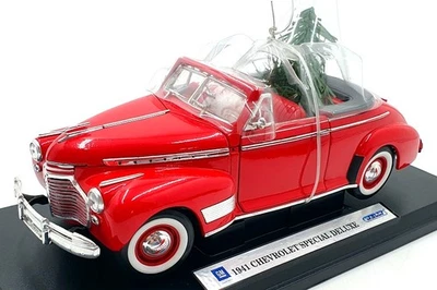 Welly 1/18 Scale Diecast 19862 - 1941 Chevrolet Special Deluxe Christmas - Image 1 of 4