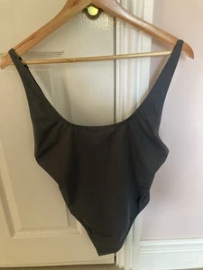 SKIMS RECYCLED SWIM SCOOP NECK ONEPIECE COSTUME BNWT GUNMETAL SIZE XL RRP £96 - Picture 1 of 7