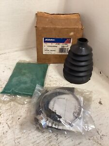 NOS 1985-1996 Chevy, GMC Outer CV Joint Boot GM 26028006