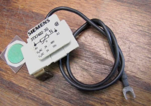 Siemens Surge Suppressor 24-250v 3TX7402-3G - Picture 1 of 3