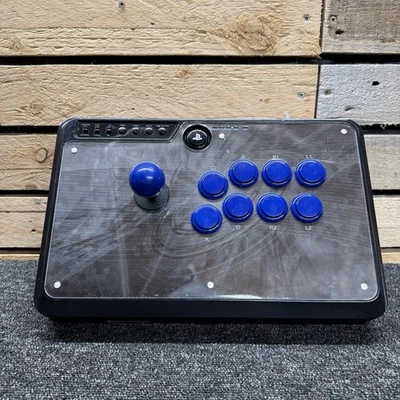 Venom Arcade Stick Compatible with PlayStation 3 & 4 PS3 PS4 Tested Working - Image 1 of 4