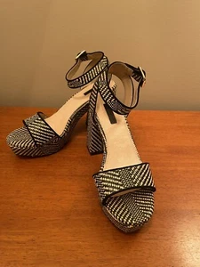 Women’s topshop heels - Picture 1 of 10