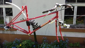 Centurion Rennrad ohne Laufräder - Bild 1 von 9