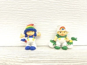 Wallace Berrie Rainbow Kids Rotraud with Paint Cans & Blaubel Open Arms Figures - Picture 1 of 2