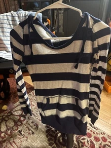 Camisa de manga larga con capucha So con bolsillo frontal M - Imagen 1 de 5