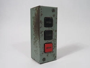 MMTC PBS-3 Control Station Open-Close-Stop COSMETIC DAMAGE TO ENCLOSURE USED - Picture 1 of 4