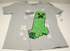 MOJANG Minecraft Boys Christmas T-Shirt SsssEASONS GREETINGS Several Sizes! - Picture 1 of 1