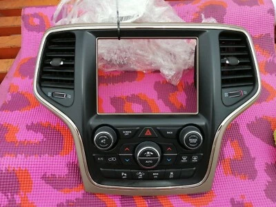 Jeep Grand Cherokee 2014-2018 OEM RADIO 8,4" bisel aire acondicionado control de clima 8" Foto 1 de 4