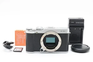 FUJIFILM X-A1 16.3MP Spiegellose Digitalkamera Body mit SD-Karte aus JAPAN - Bild 1 von 12