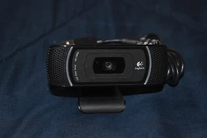 Logitech C910 Pro HD 1080p USB Webcam for TV/PC - Black - Picture 1 of 9