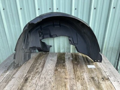 2011-2014 Subaru Outback forro traseiro direito protetor contra respingos fabricante de equipamento original. - Imagem 1 de 4