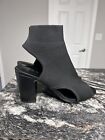 Pre-Owned DKNY Black Open Toe Boot Heels Size 8