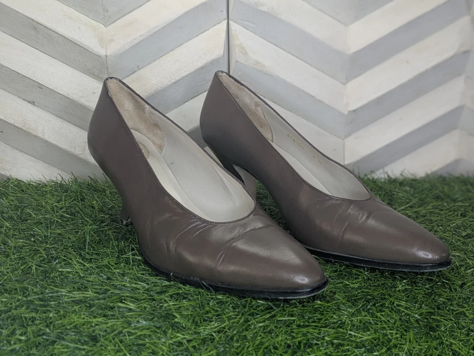 Vintage Delman Brown Pumps Shoes Classic Casual Womens Size 8 Made in Italy - Image 1 of 4