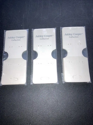 30 Cream Color Fold Over Hanging Necklace Earrings Cards Combo Or Bracelet 5x2 - Image 1 of 4