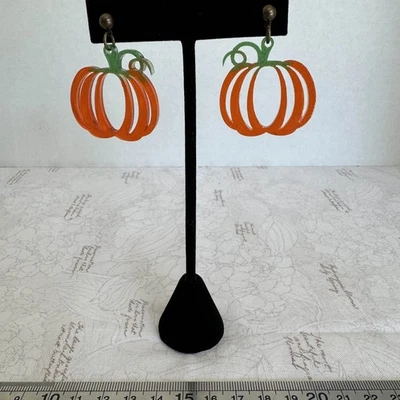 Pendientes Calabaza Resina Naranja y Verde con Bronce Antiguo Foto 1 de 2