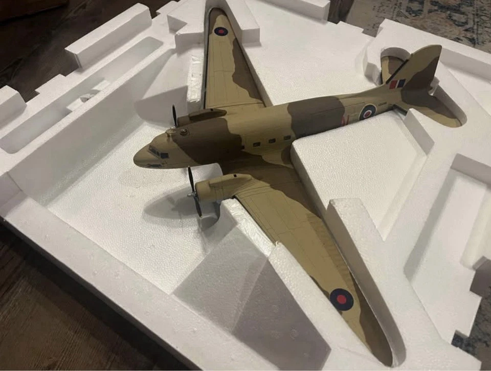 Franklin Mint C47 Pegasus escala 1:48, diecast Foto 1 de 4