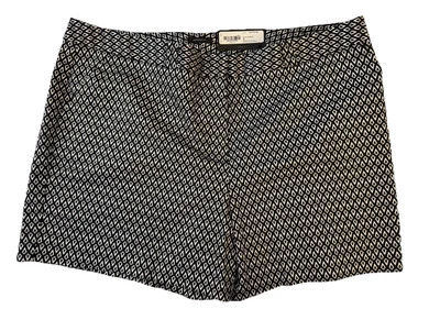 Worthington Nwt Women Size 18 Black Gray White Diamond Modern Fit Dressy Shorts - Image 1 of 4