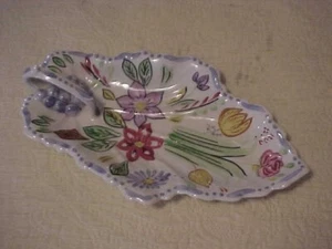 Plato de fiesta de hojas con mango floral de verano Blue Ridge Southern Pottery de colección - Imagen 1 de 3